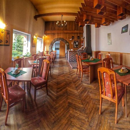 Willa Mona Bed & Breakfast Szklarska Poreba Ngoại thất bức ảnh