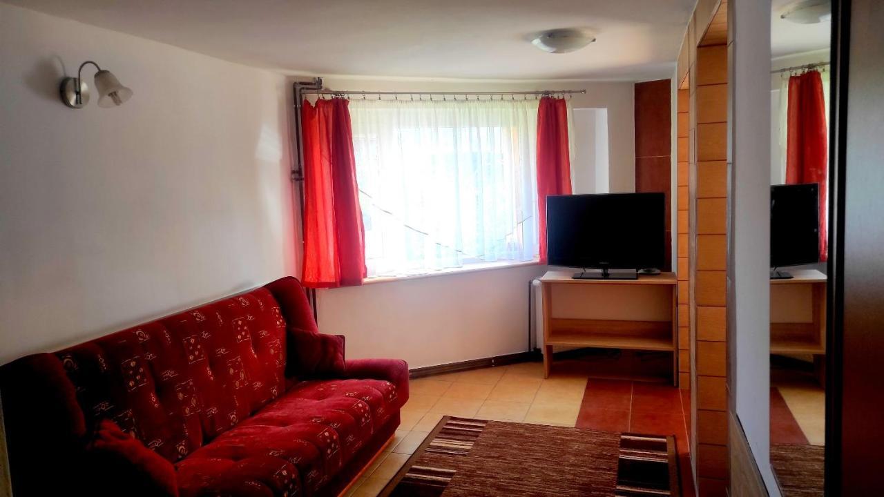 Willa Mona Bed & Breakfast Szklarska Poreba Ngoại thất bức ảnh