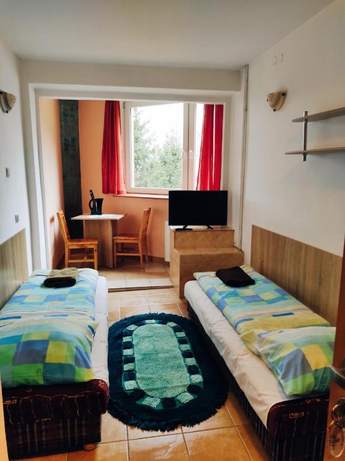 Willa Mona Bed & Breakfast Szklarska Poreba Ngoại thất bức ảnh