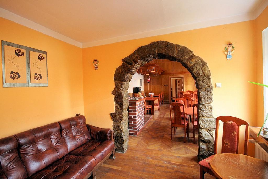 Willa Mona Bed & Breakfast Szklarska Poreba Ngoại thất bức ảnh
